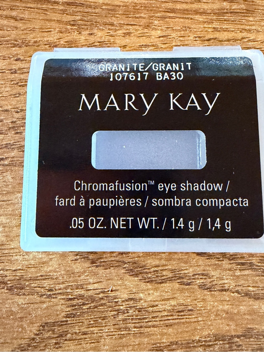 Mary Kay Chromafusion Eyeshadow in Granite Gray